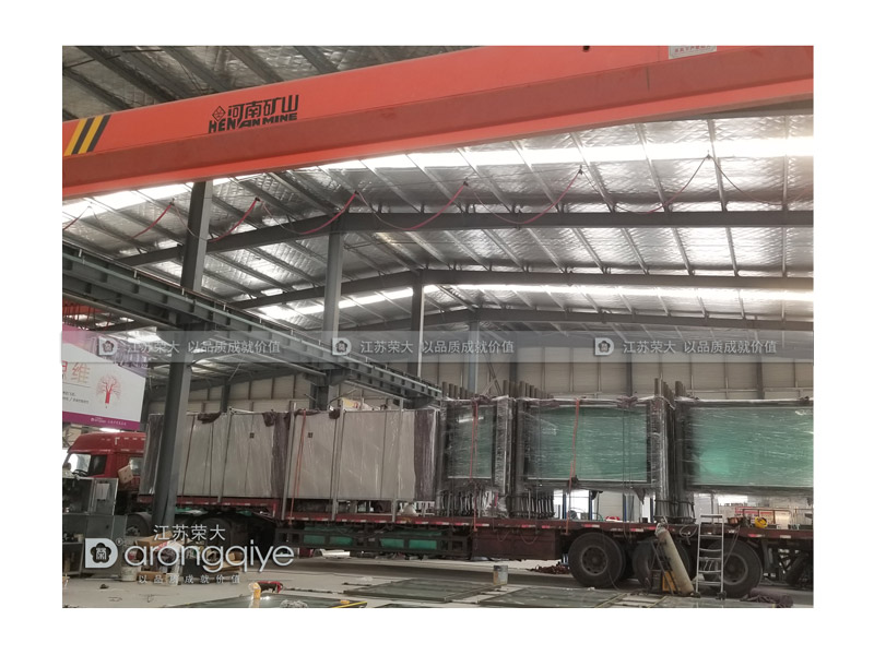 天津公交候車(chē)亭