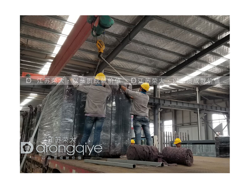 河南洛陽(yáng)公交候車亭