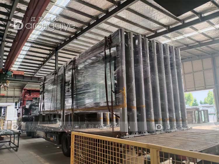 湖南智能公交站臺發貨案例